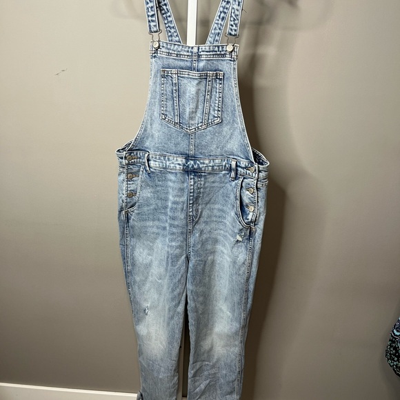 Old Navy Classic Blue Denim Distressed Overalls - Size 16 - EUC - Picture 1 of 9